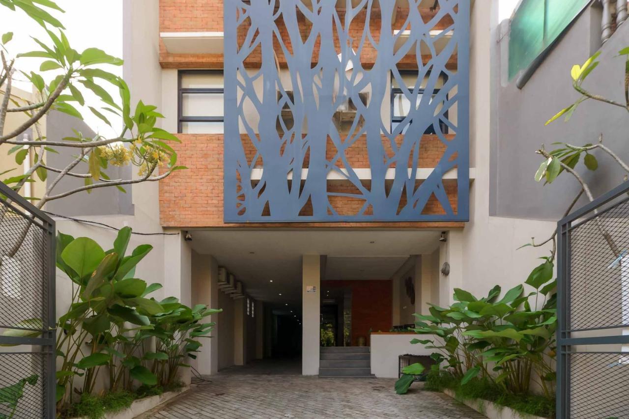 Reddoorz Plus Near Radio Dalam 3 Jakarta Exteriör bild