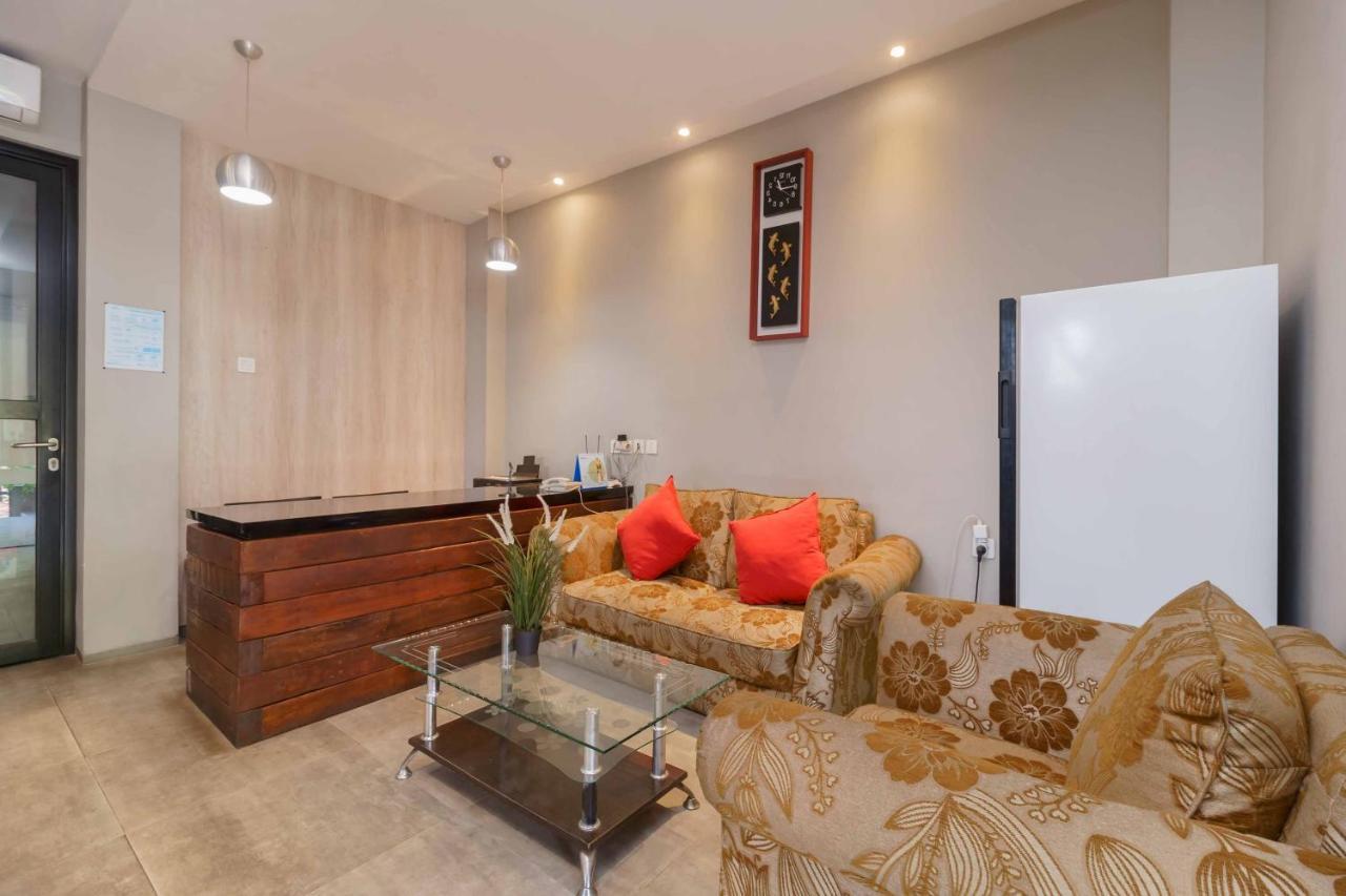 Reddoorz Plus Near Radio Dalam 3 Jakarta Exteriör bild
